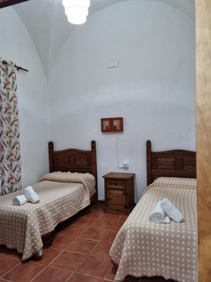 Albergue De Espiel Екстериор снимка