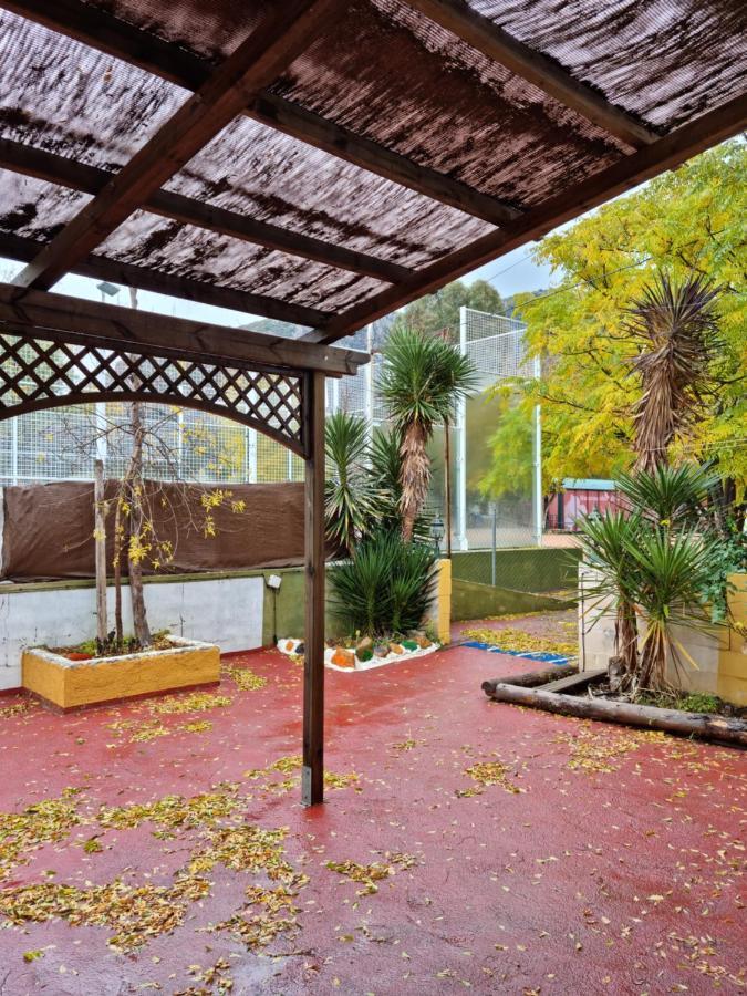 Albergue De Espiel Екстериор снимка