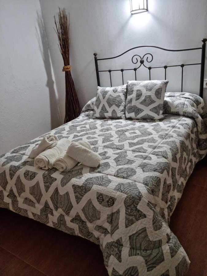 Albergue De Espiel Екстериор снимка