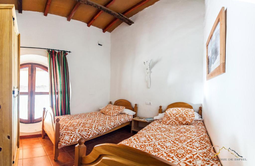 Albergue De Espiel Екстериор снимка