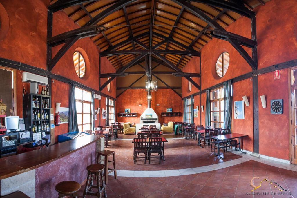 Albergue De Espiel Екстериор снимка